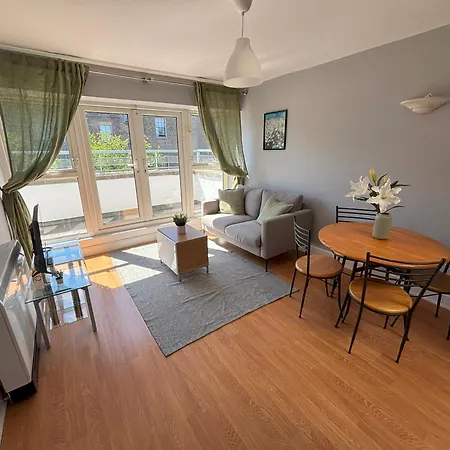 Leevin Stay Apartments City Center-3